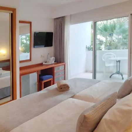 Rocamarina - Adults Only 4*